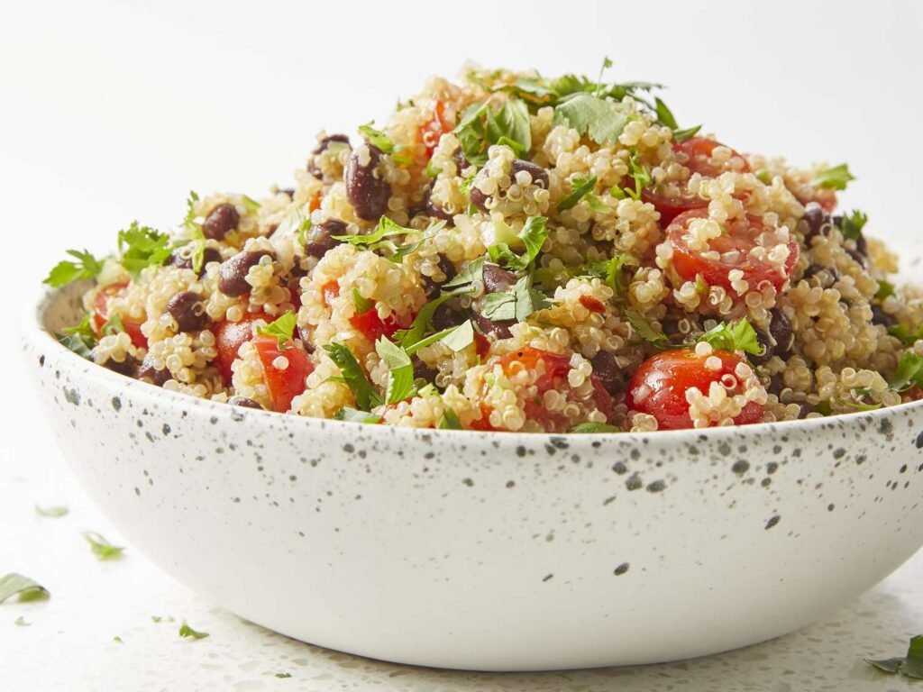 Healthy quinoa salad with fresh vegetables